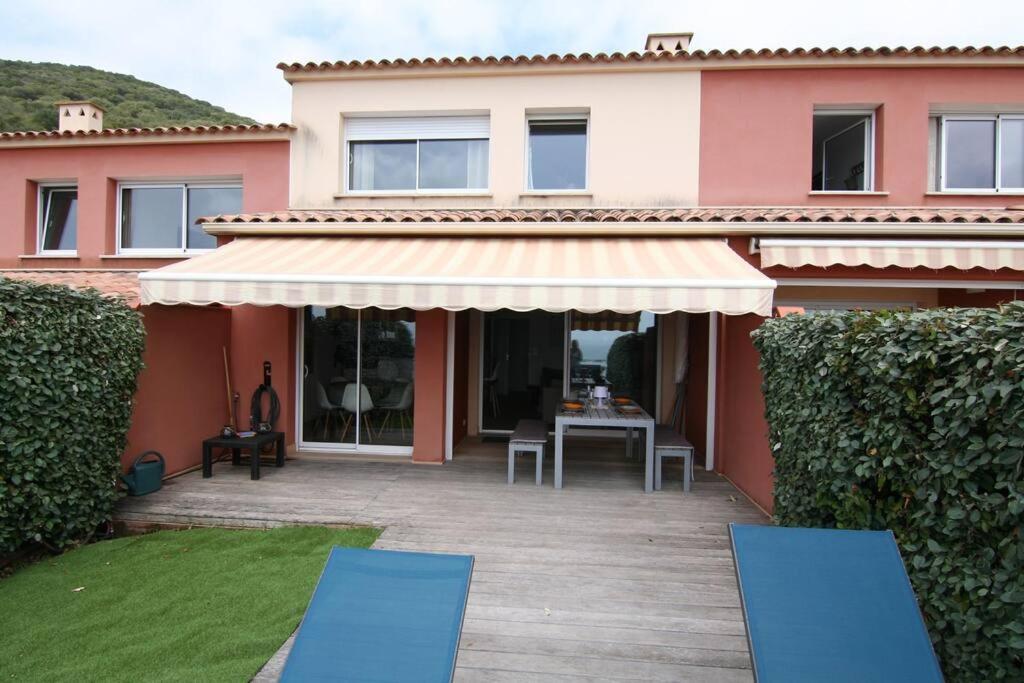 Ajaccio Maison Bord De Mer Dans Residence Avec Piscine Exteriör bild